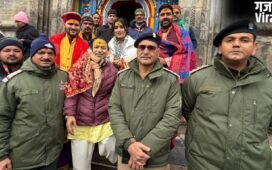 भगवान भोले की शरण में पहुंचे सिंगर कैलाश खेर, केदारनाथ मंदिर में माथा टेक लिया आशीर्वाद