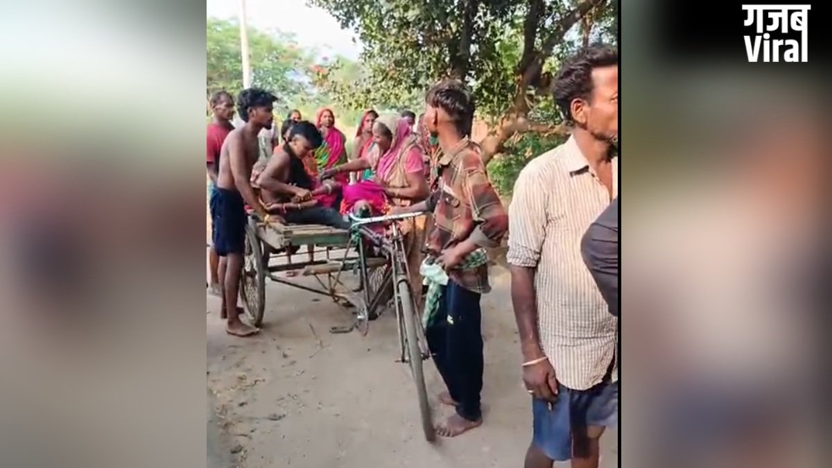 दुष्कर्म के बाद महिला का रेता गला, एम्बुलेंस नहीं मिली तो साइकिल के ठेले पर अस्पताल ले गए परिजन, हालत नाजुक