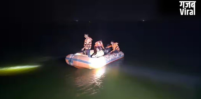 हमीरपुर में बड़ा हादसा, यमुना नदी में नाव पलटने से मचा हाहाकार, तीन की मौत, SDRF का रेस्क्यू ऑपरेशन जारी