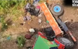 मंदिर जा श्रद्धालुओं से भरे ट्रैक्टर को लॉरी ने मारी टक्कर, छह की मौत; मची चीख पुकार​