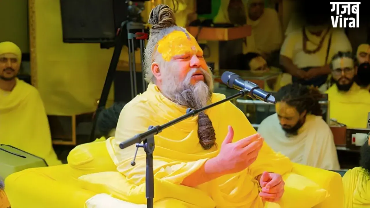 प्रेमानंद महाराज की फिर बिगड़ी तबीयत; अनिश्चितकाल के लिए बंद हुई पदयात्रा, एकांतिक दर्शन पर भी रोक