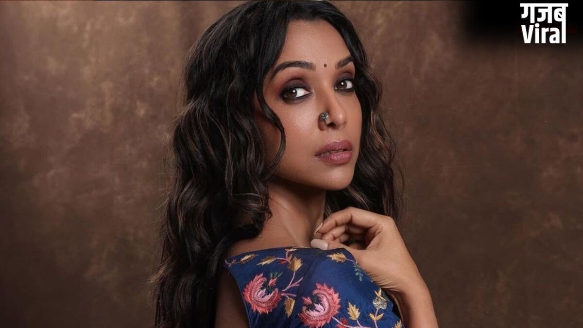 ‘पद्मावत’ एक्ट्रेस ने प्रॉस्टीट्यूशन को बताया सोशल सर्विस तो भड़के लोग, बोले- इसे प्रमोट मत करो​