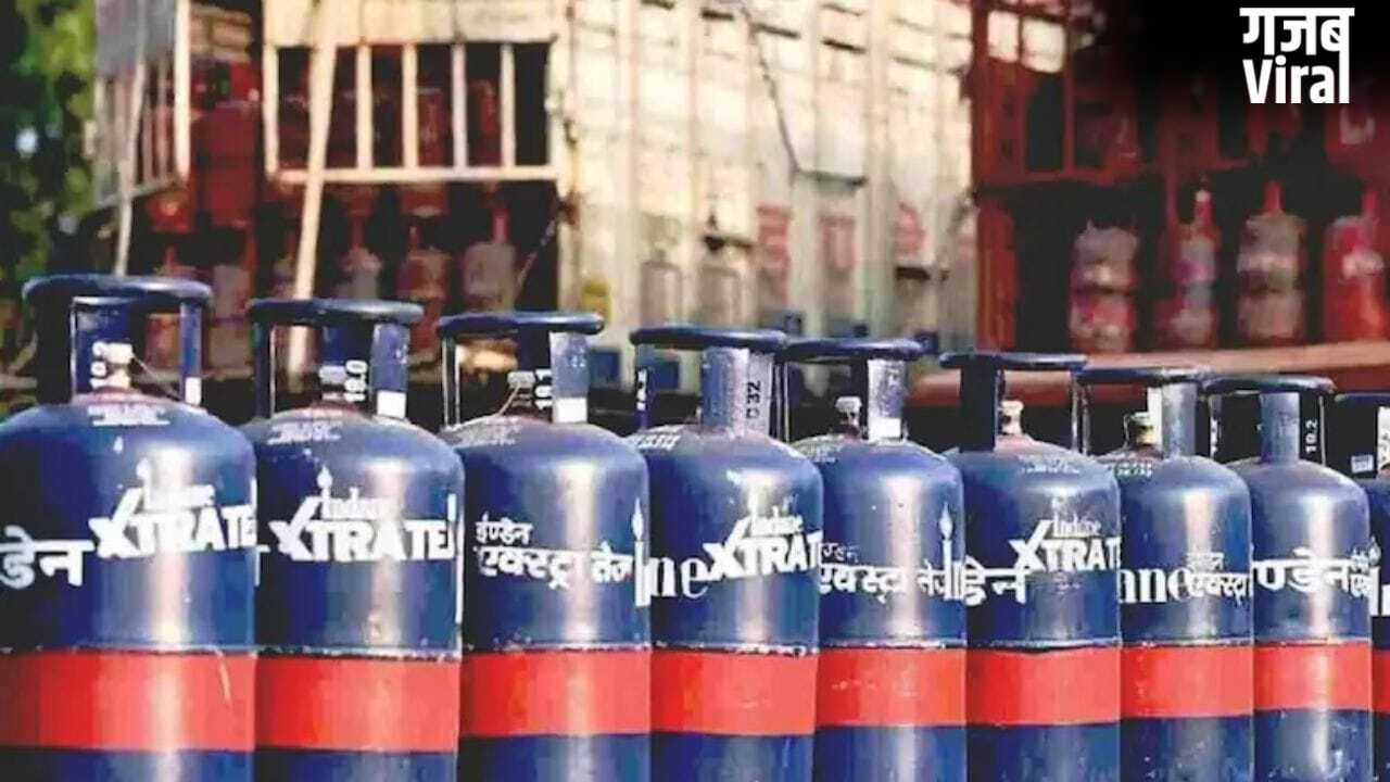 Cylinder Price Hike: कमर्शियल LPG सिलेंडर की कीमतों में ₹ 993 का इजाफा, क्या घरेलू गैस के भी बढ़े दाम?