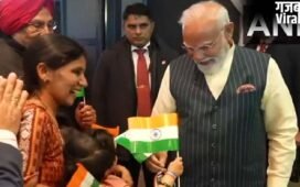 Netherlands में भारतीयों से ऐसे मिले PM मोदी, गूंजा शेर आया, शेर आया का नारा​