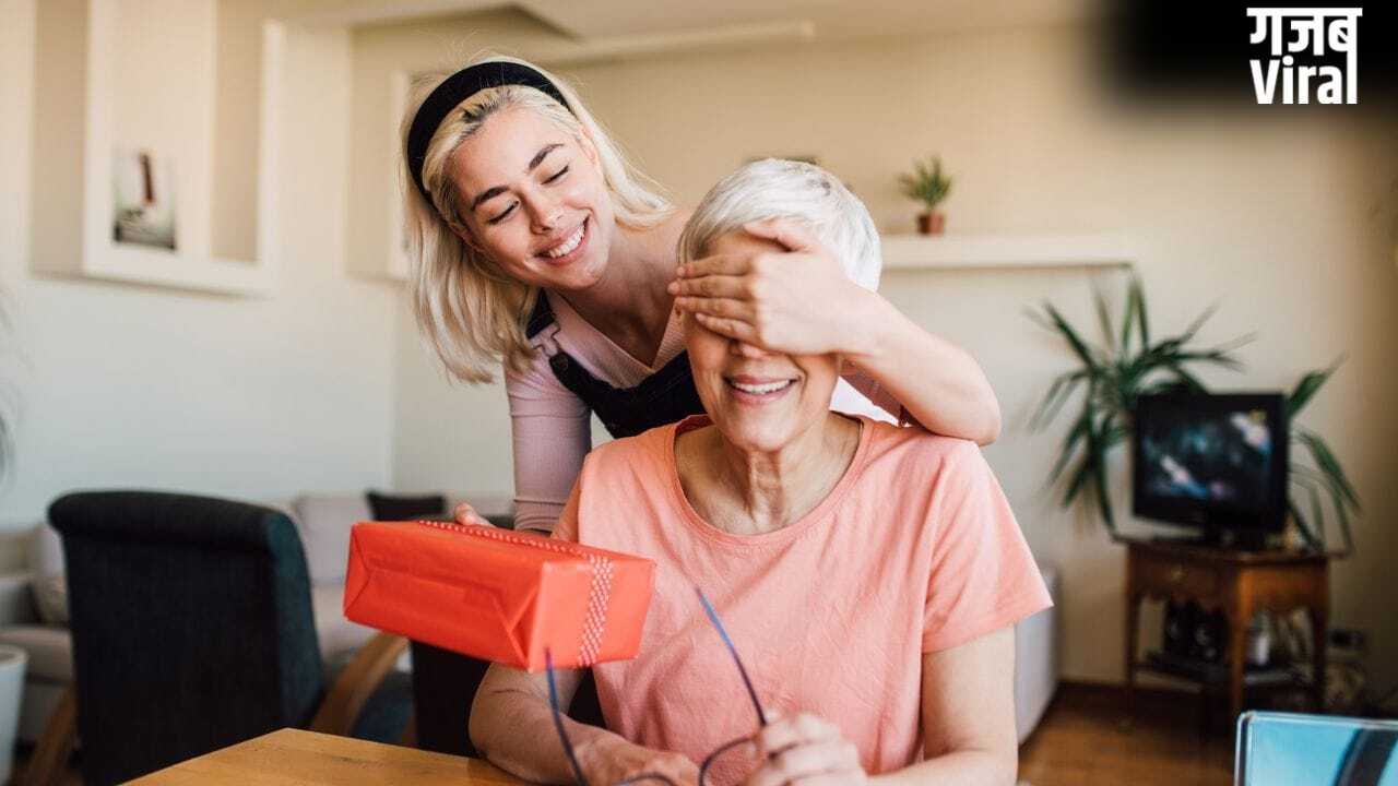 Mother’s Day 2026: सभी का ख्याल रखती है ‘वो’, मां की देखभाल के लिए गिफ्ट करें ये चीजें