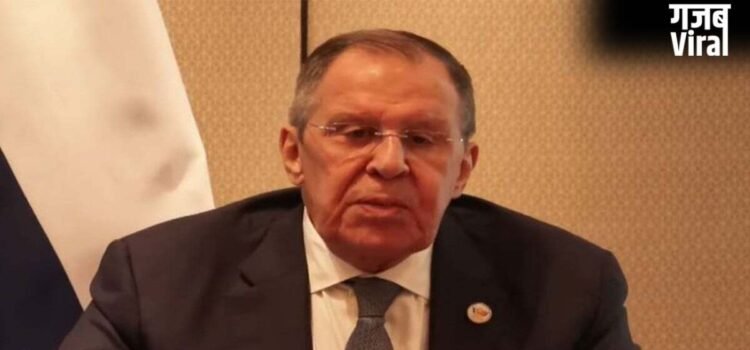 पत्रकार के Phone पर आया रूसी मंत्री Lavrov को गुस्सा, बोले- Security बंदूक निकाल लेगी पत्रकार के Phone पर आया रूसी मंत्री Lavrov को गुस्सा, बोले- Security बंदूक निकाल लेगी