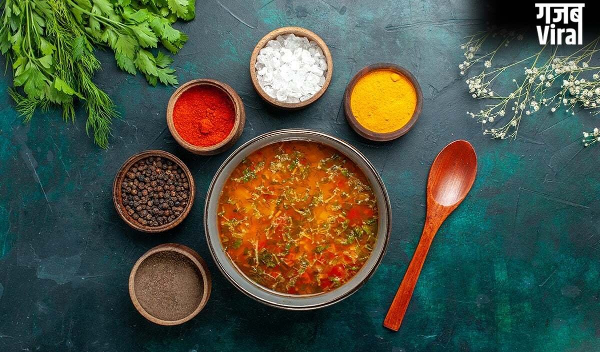 घर की सब्जी को बनाना है सुपर टेस्टी, तो ट्राई करें ये आसान ट्रिक्स​