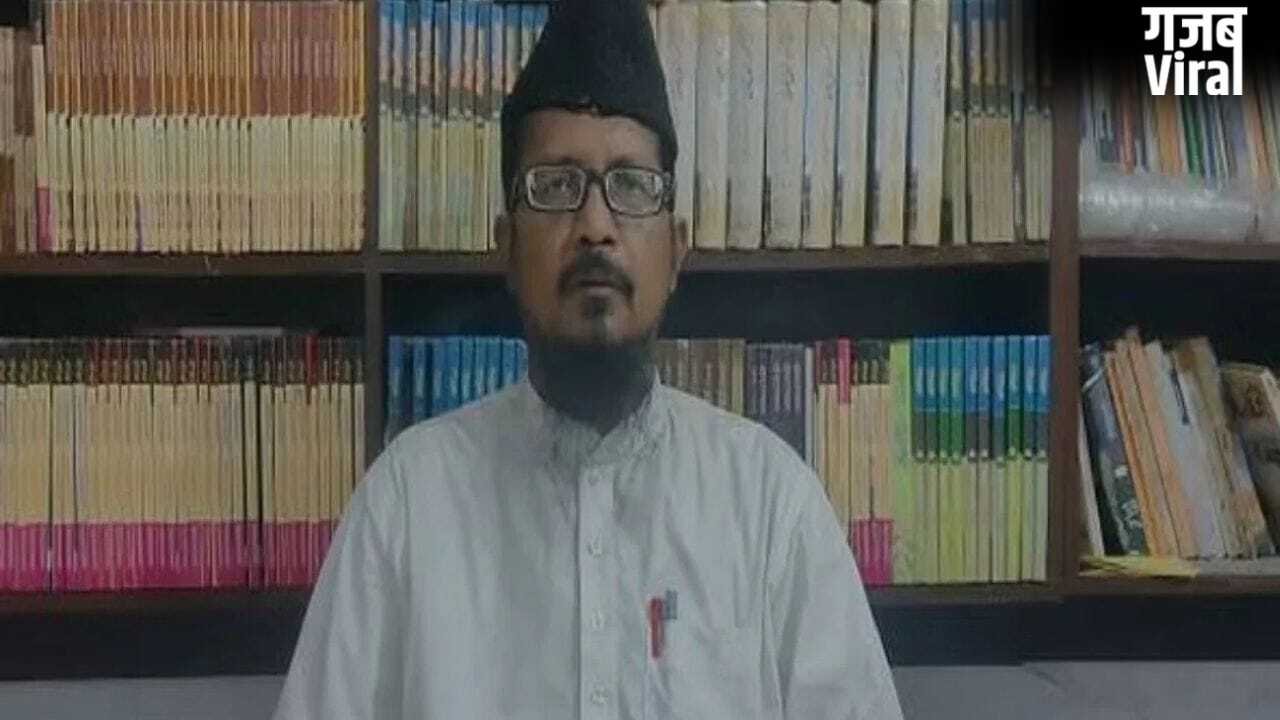 अखिलेश यादव पर भड़के मौलाना रजवी, बोले- SP के झांसे में न आएं मुसलमान, नए मजबूत विकल्प की तलाश करें​