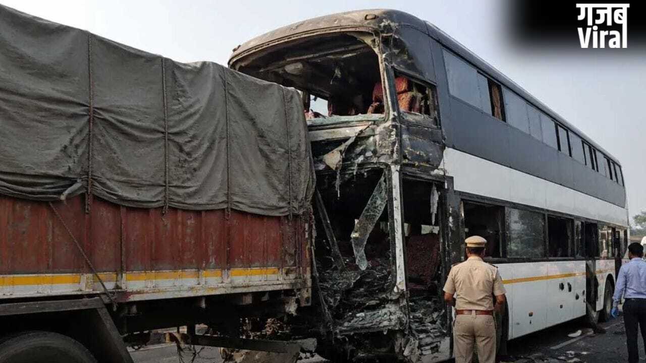गंगा एक्सप्रेसवे पर भीषण हादसा, ट्रक से टकराई डबल डेकर बस; 30 लोग घायल