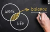 Work Life Balance: ऑफिस, तनाव और थकान से हैं परेशान, गुरूदेव श्री श्री रविशंकर के विचारों से मिलेगा मोटिवेशन​