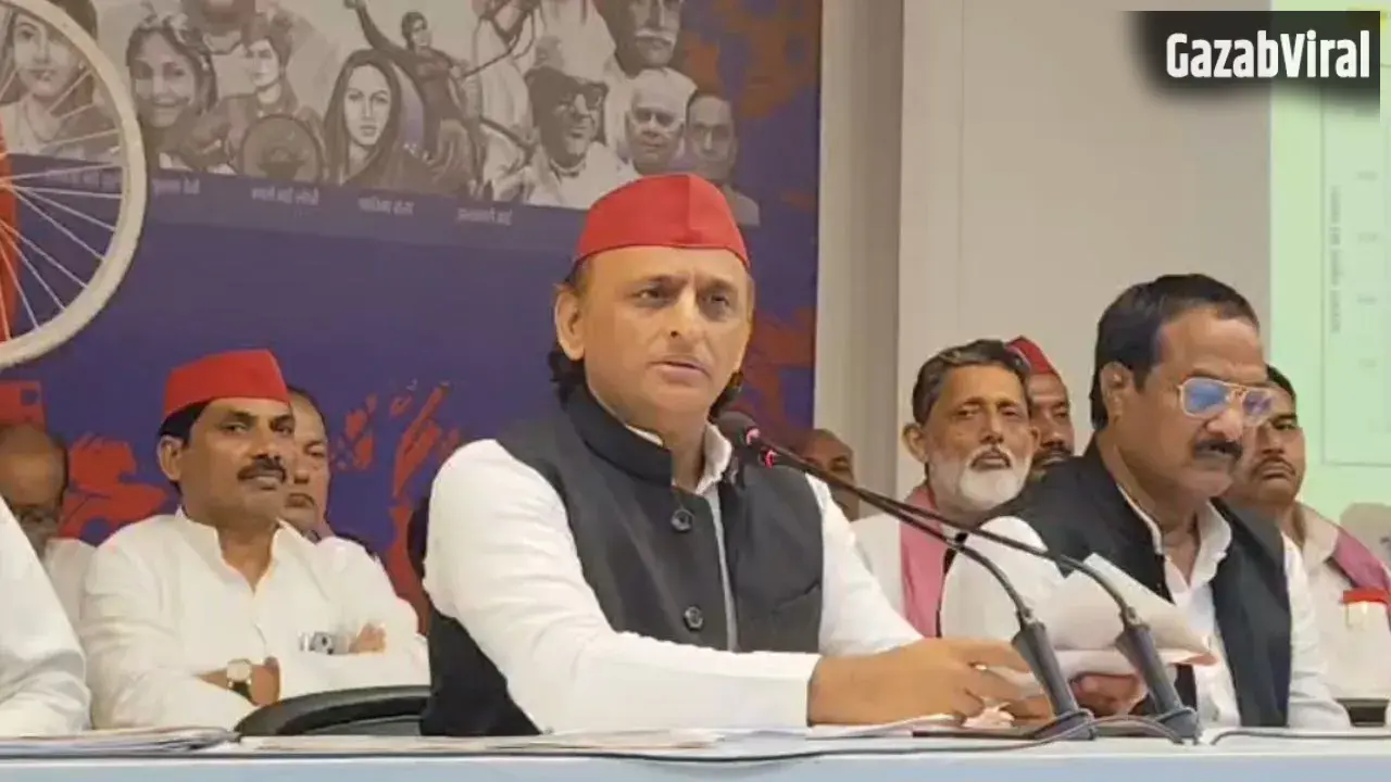 ‘इस बार BJP को घेर कर हराएंगे, जनता ने भी लिया संकल्प’, गोरखपुर में जमकर बरसे Akhilesh Yadav
