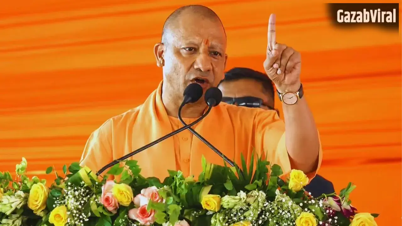 ‘सपा की साइकिल दंगा और कर्फ्यू लाती है’: पीलीभीत में विपक्ष पर गरजे सीएम योगी​