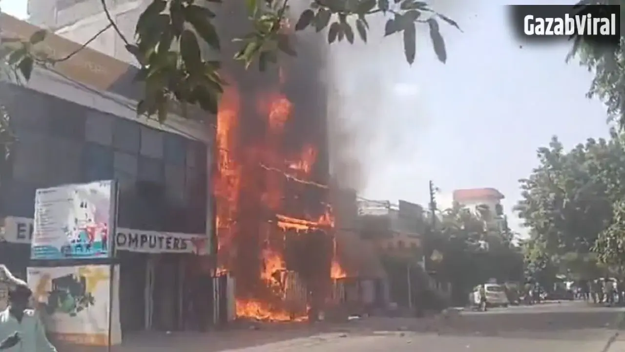 Lucknow Coaching Fire: सरकार का सख्त संदेश! नियम तोड़ने वालों पर एक साथ चला प्रशासन का डंडा​