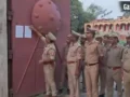 राजा भैया के पिता समेत 13 लोग हाउस अरेस्ट, भदरी किले के बाहर भारी पुलिस बल तैनात; जानें क्या है मामला​