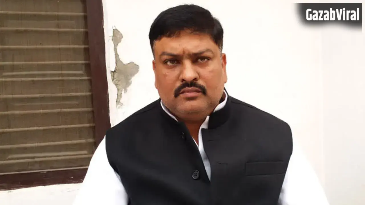 राम मंदिर चढ़ावा चोरी केस: सपा नेता पवन पांडे का दावा- अखिलेश यादव को पहले मिली थी जानकारी​