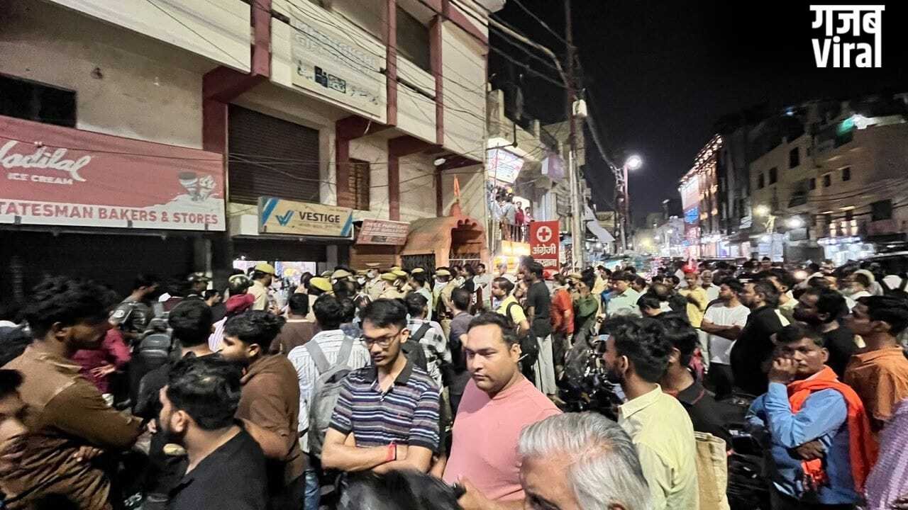 बंद घर, 4 लाशें और बोर्ड पर लिखा ‘रहस्य’… प्रयागराज की उलझी मर्डर मिस्ट्री, अलग-अलग कमरों में मिले शव​