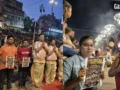 लखनऊ कोचिंग अग्निकांड के मृत छात्रों को काशी में श्रद्धांजलि, गंगा आरती से पहले रखा गया दो मिनट का मौन​