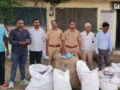 अकोला में पुलिस की बड़ी कार्रवाई, सिंधी कैंप से ढाई लाख रुपये का प्रतिबंधित गुटखा जब्त​