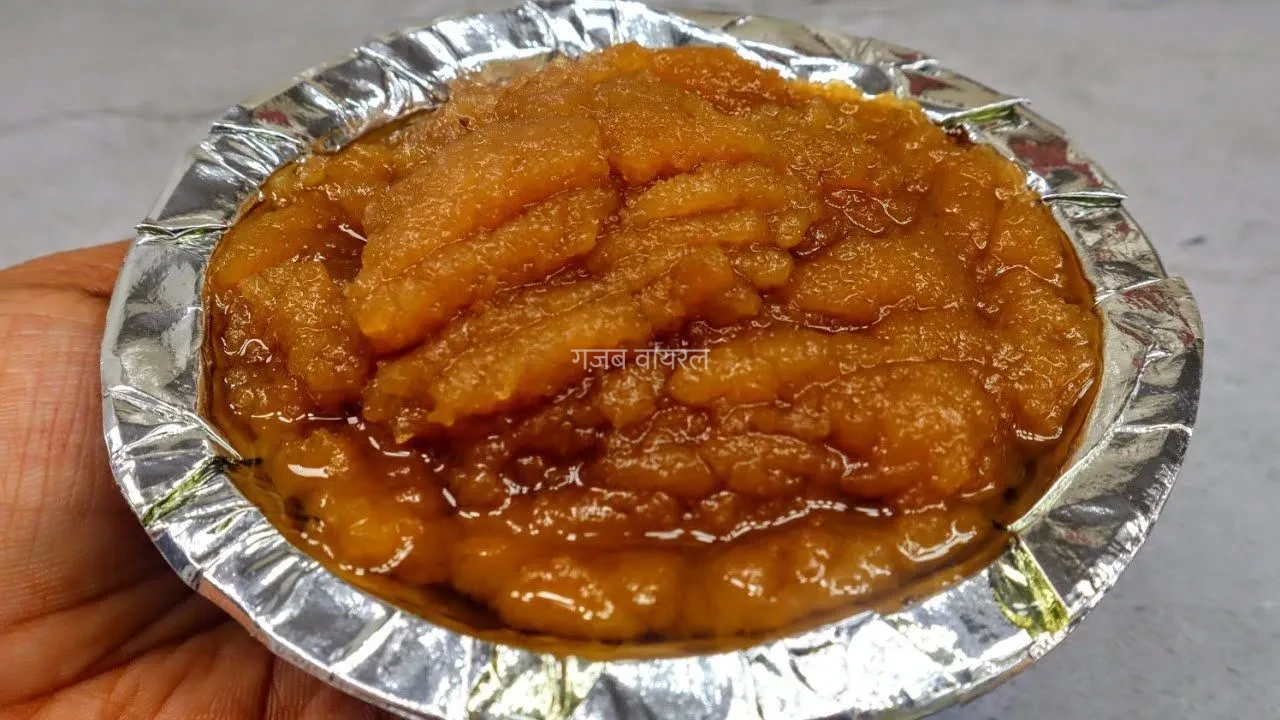 Kada Prasad Recipe: घर पर बनाएं गोल्डन टेंपल जैसा कड़ा प्रसाद, नोट करें प्रसाद की आसान रेसिपी​