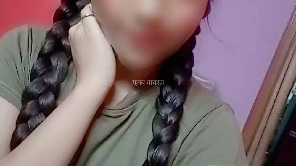 बिना कपड़ों के आशिक संग थी 17 साल की बेटी, बाप ने देखा तो कर दी हत्या