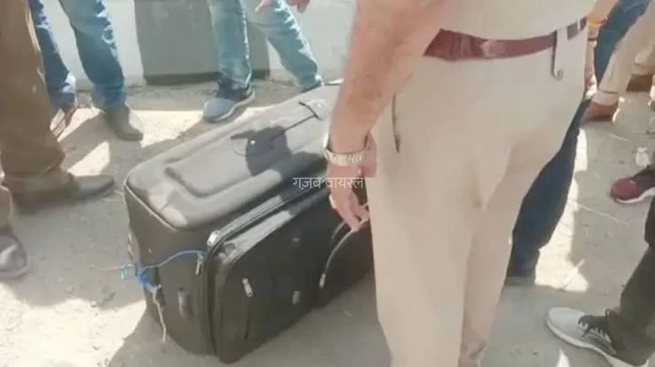पहले बिहार से दिल्ली लाया… फिर सूटकेस में बंद कर फेंक दी लाश…जिस पर भरोसा किया, उसी पर कत्ल का आरोप…खौफनाक कत्ल का राज खुलते ही पुलिस भी हैरान…