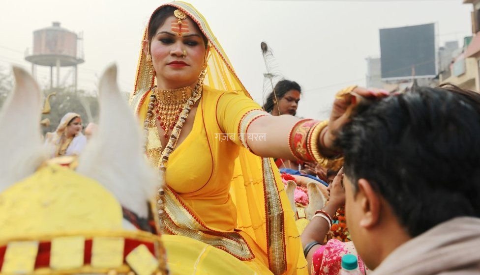जब किन्नर मांगे पैसे तो कह दे बस ये शब्द, इससे बदल जाएगी आपकी किस्मत