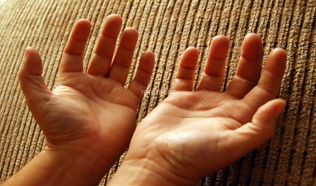 Palmistry: हथेली के ये शुभ निशान दिलाते हैं Money और Prestige, क्या आप भी हैं भाग्यशाली​