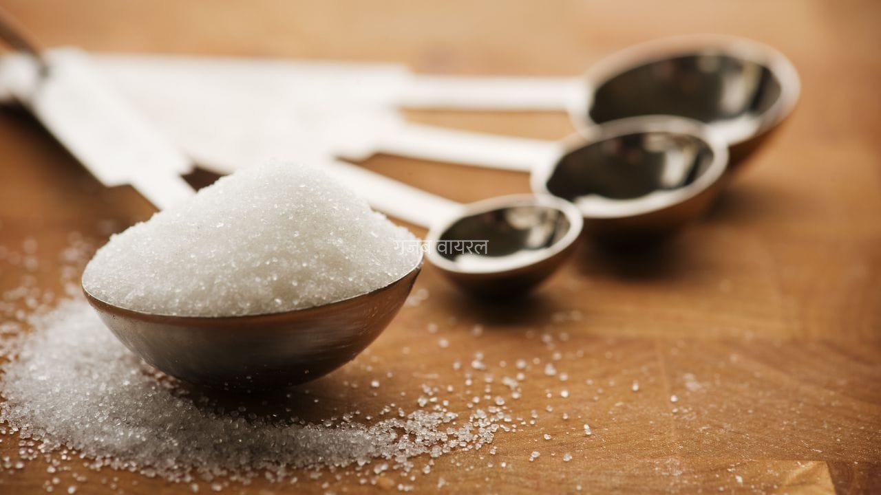 भारत छोड़िए…नेपाल में भी आसमान छूने लगे चीनी के दाम, खरीदारी करने यूपी पहुंच रहे लोग