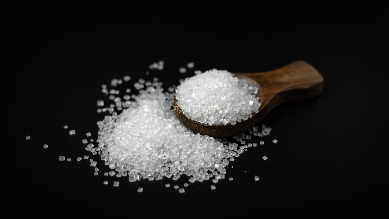 Sugar Side Effects: एक महीने चीनी छोड़ी तो घट जाएगा 3 किलो तक वजन, जानें कैसे​​​